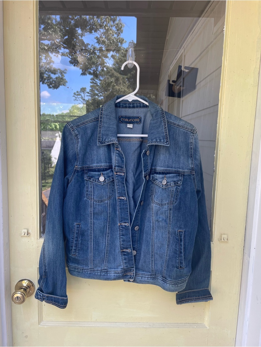 Maurices Classic Blue Denim Jean Jacket. Size L.